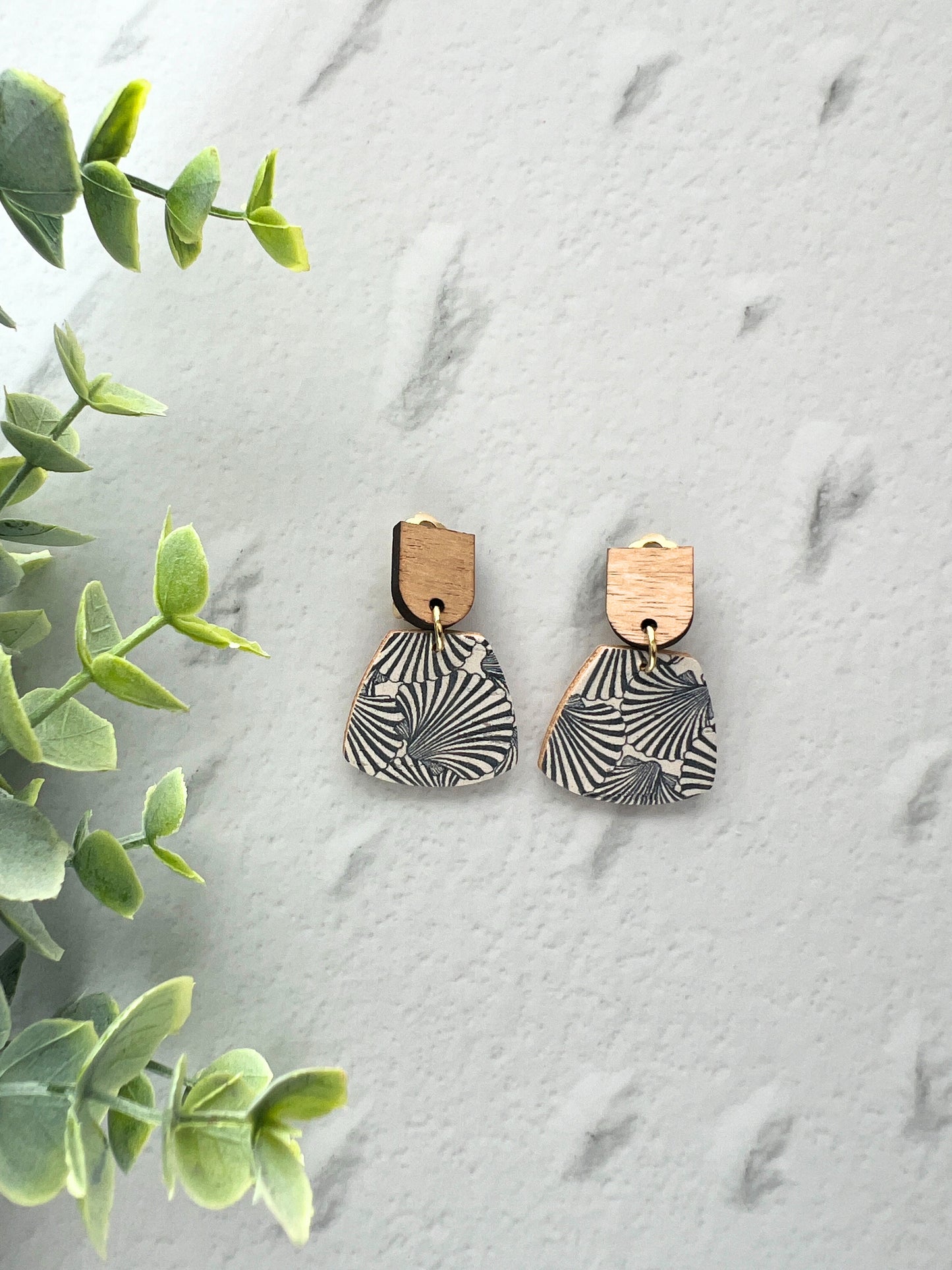 Aspen - Petite Clip On Dangle Earring