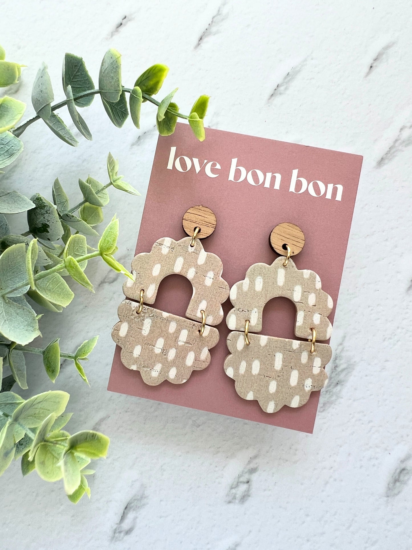 Bronte - Large Oval Cut Out Scallop Dangle Earring