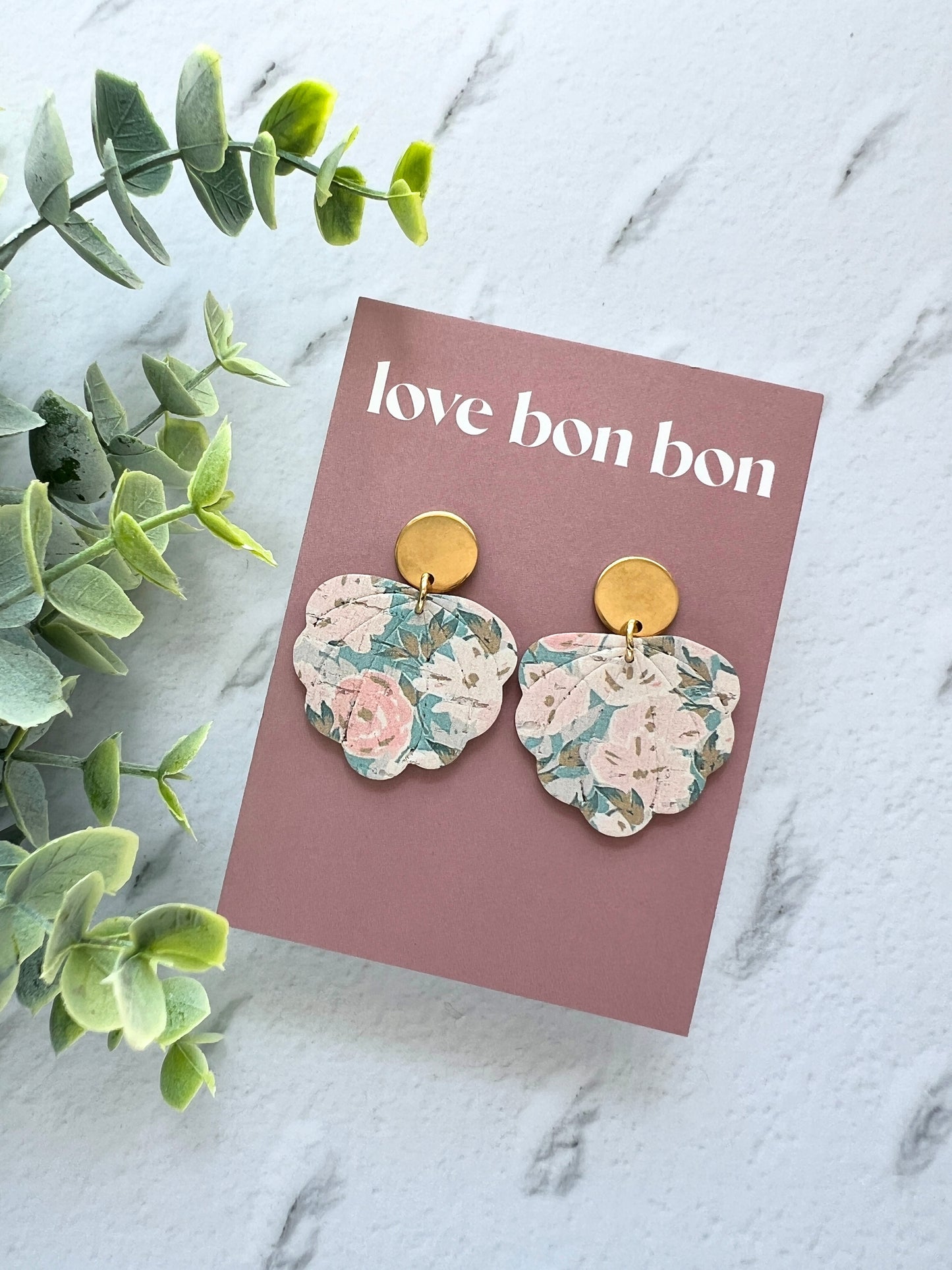 Juliet - Embossed Floral Scallop Dangle Earring