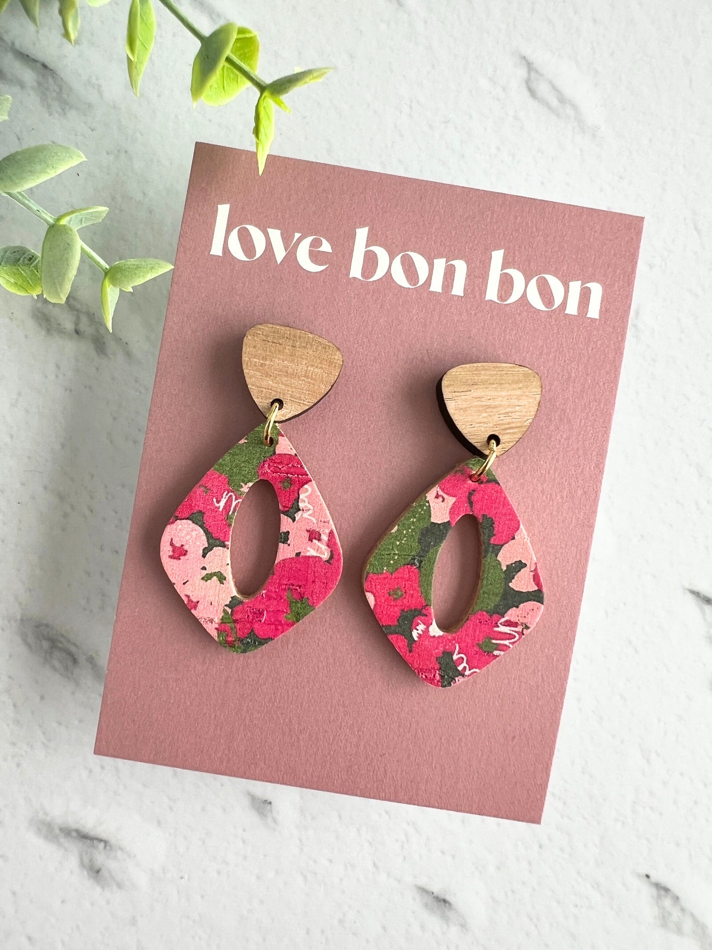 Noa - Curved Diamond Cut Out Dangle Earring