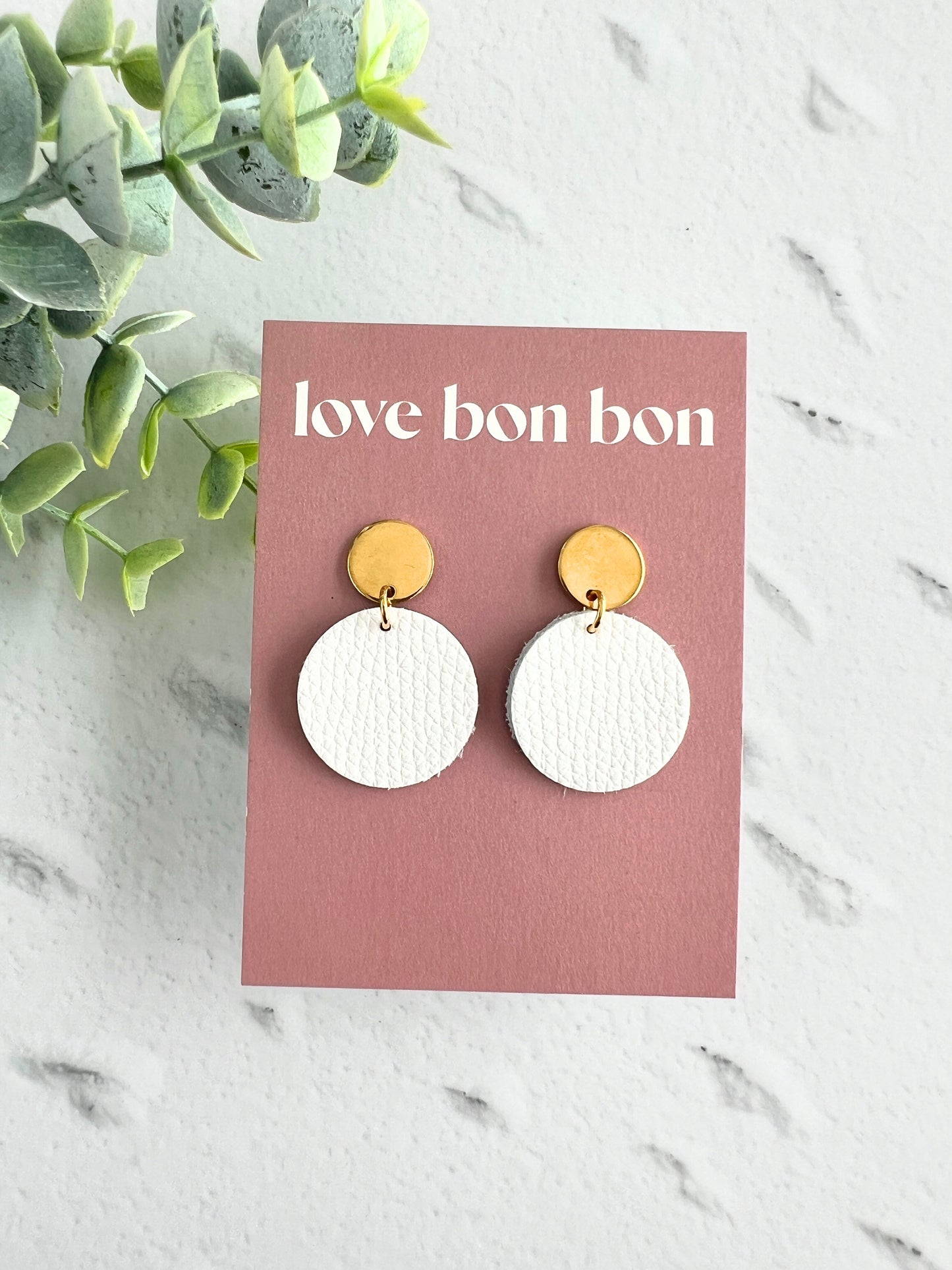 Quinn - Circle Dangle Earring - White