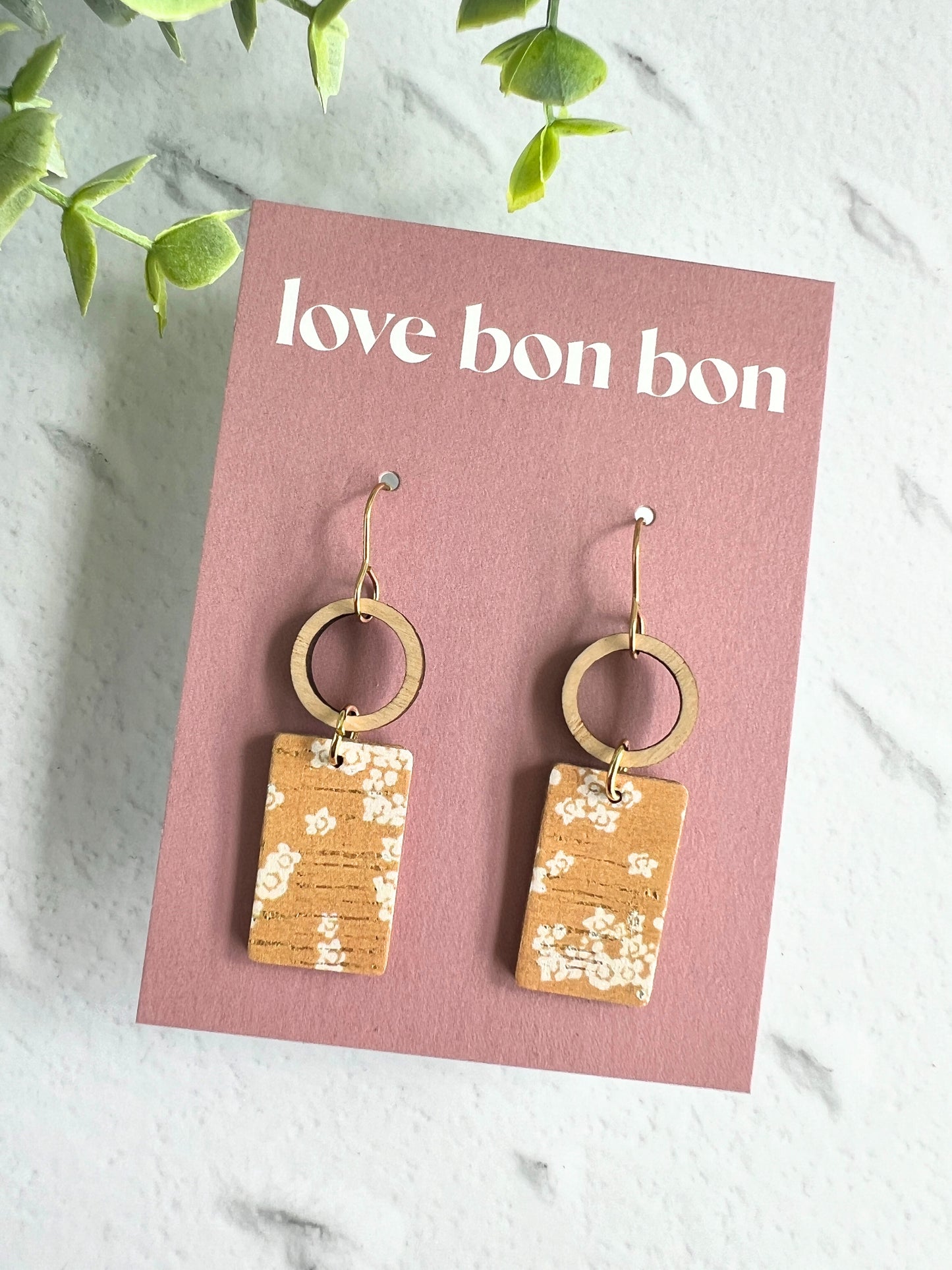 Tay - Wooden Circle & Rectangle Dangle Earring