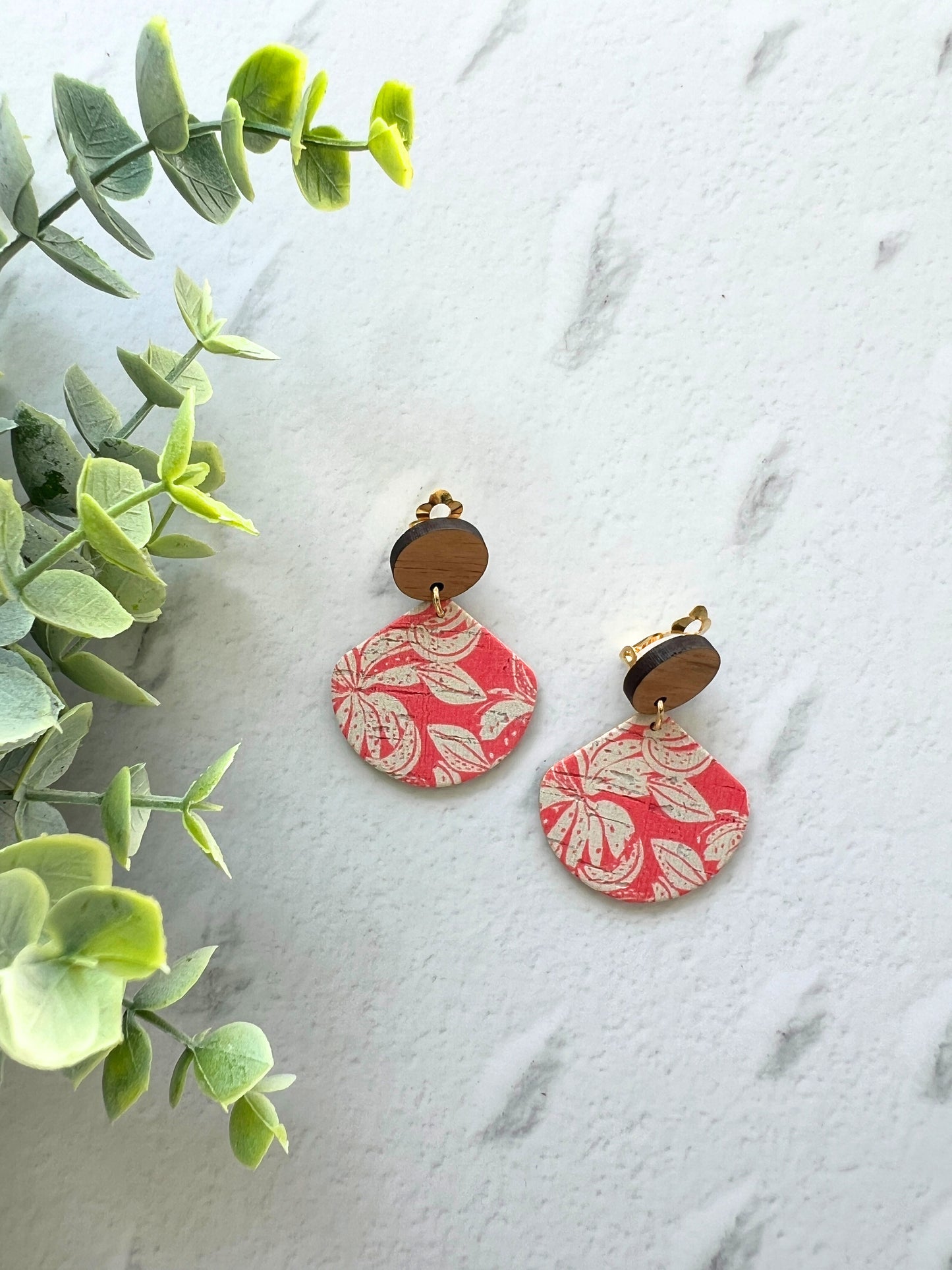 Thandie - Dangle Fan Clip On Earring