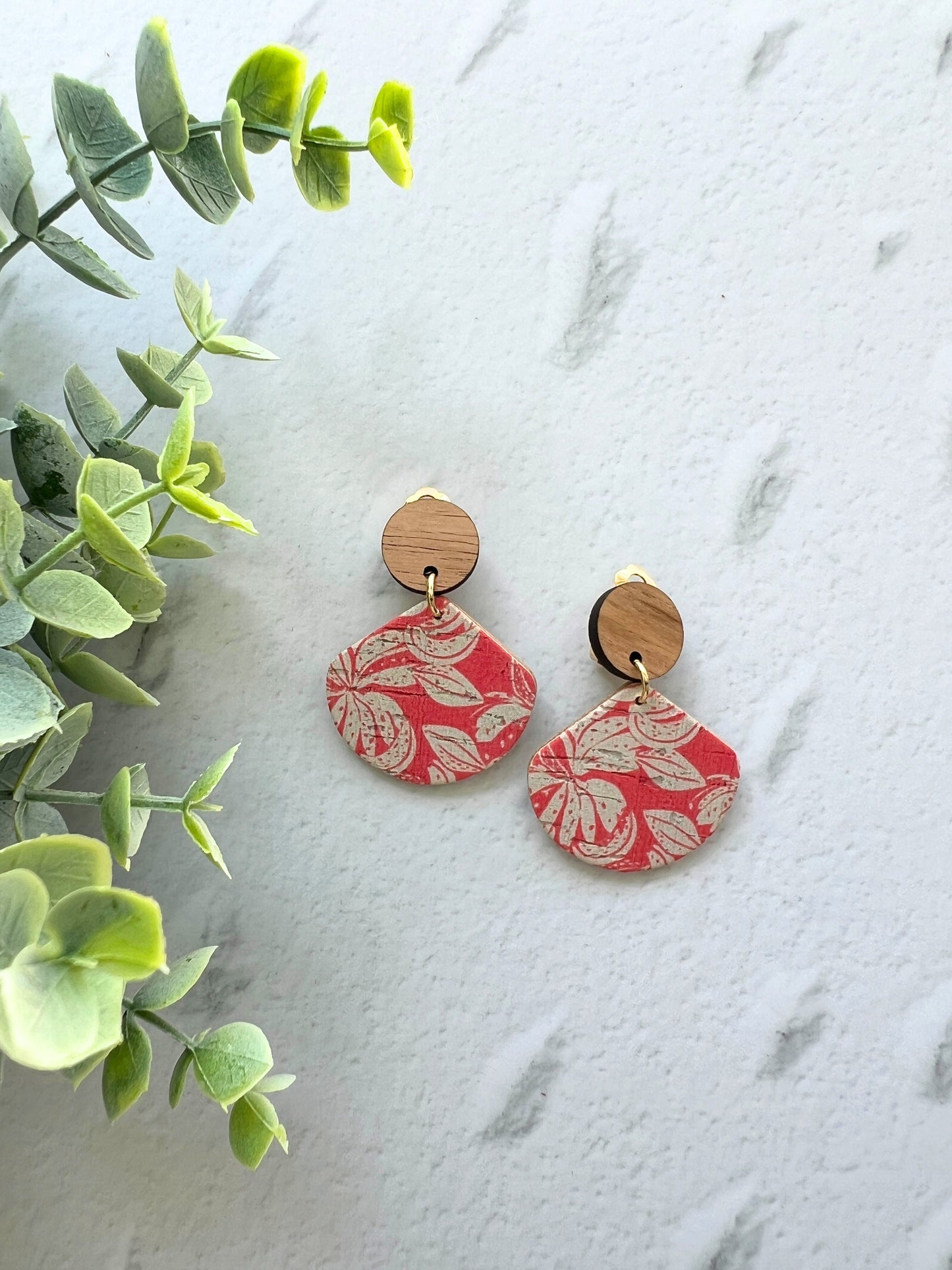 Thandie - Dangle Fan Clip On Earring