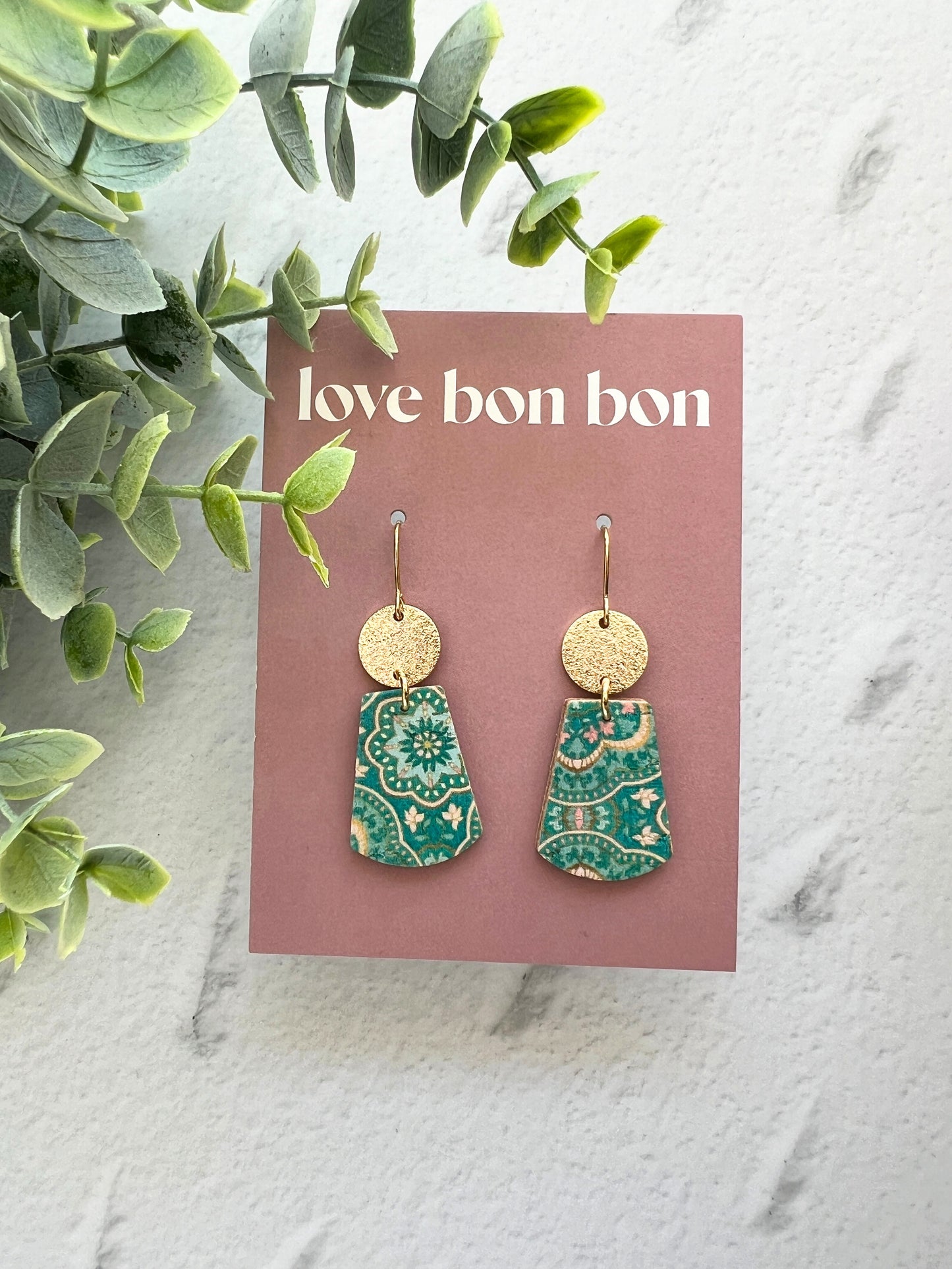 Tia - Curved Trepezoid Dangle Earring