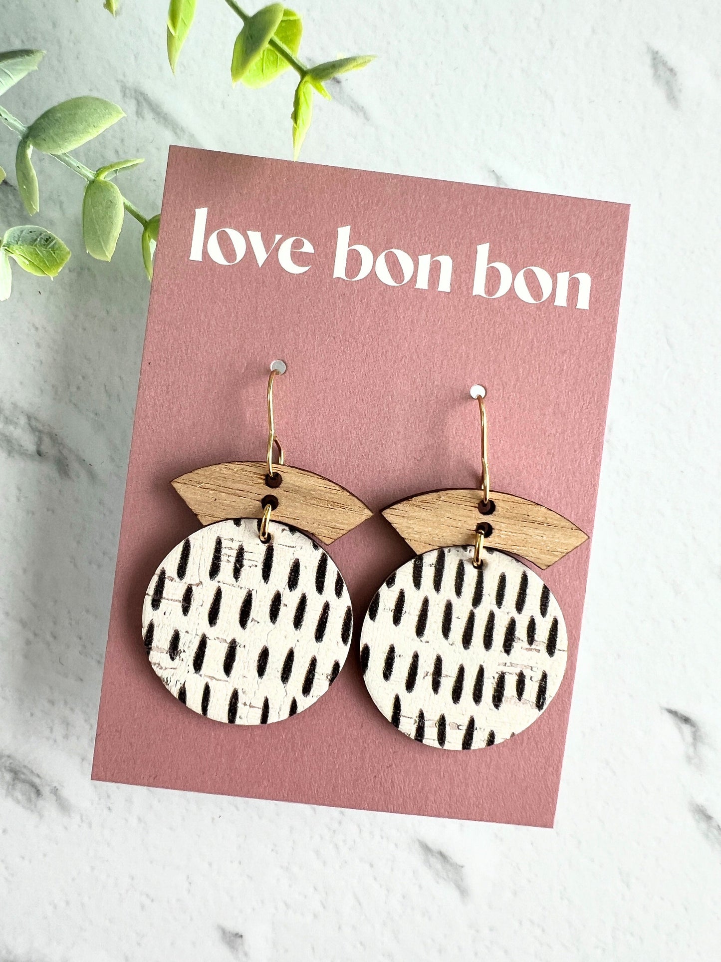 Cork and Leather Handmade Circle Earring with Wooden bar, dangle earring, handmade earring, hypo-allergenic stainless steel ear hook