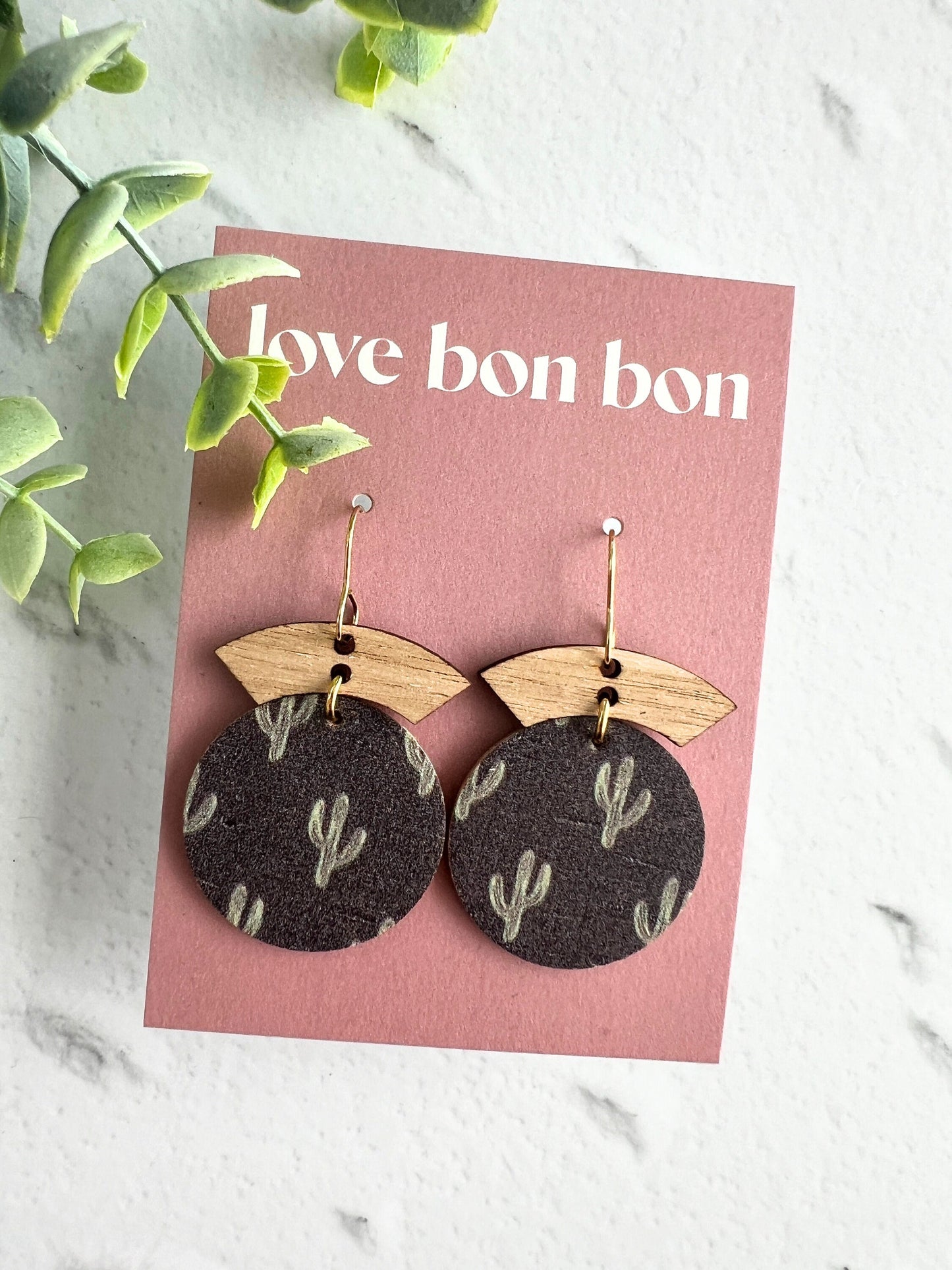 Cork and Leather Handmade Circle Earring with Wooden bar, dangle earring, handmade earring, hypo-allergenic stainless steel ear hook