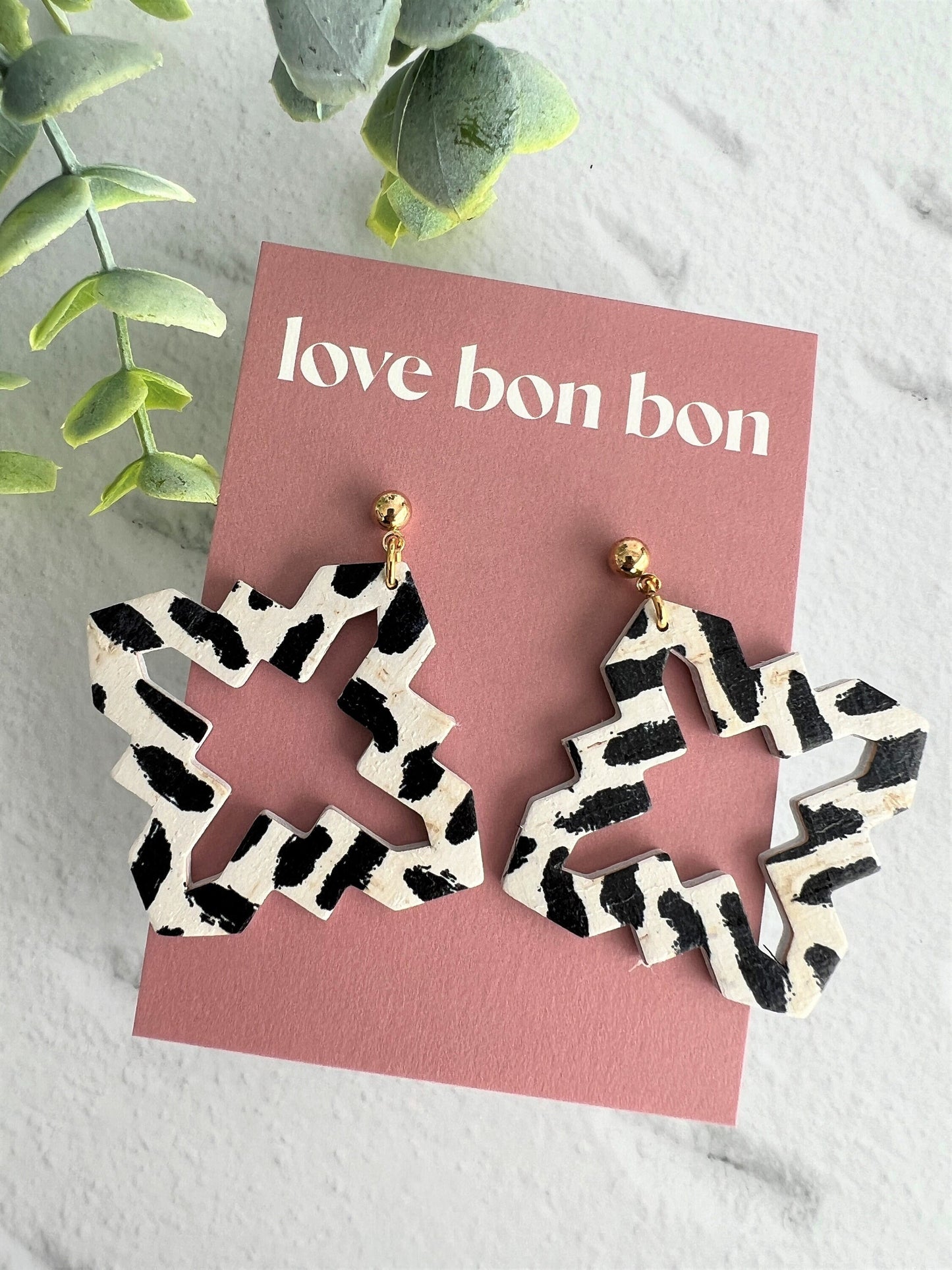 Cork and Leather Large Pointed Geo Handmade Earring with stainless steel hook, dangle earring, birthday gift, handmade earrings