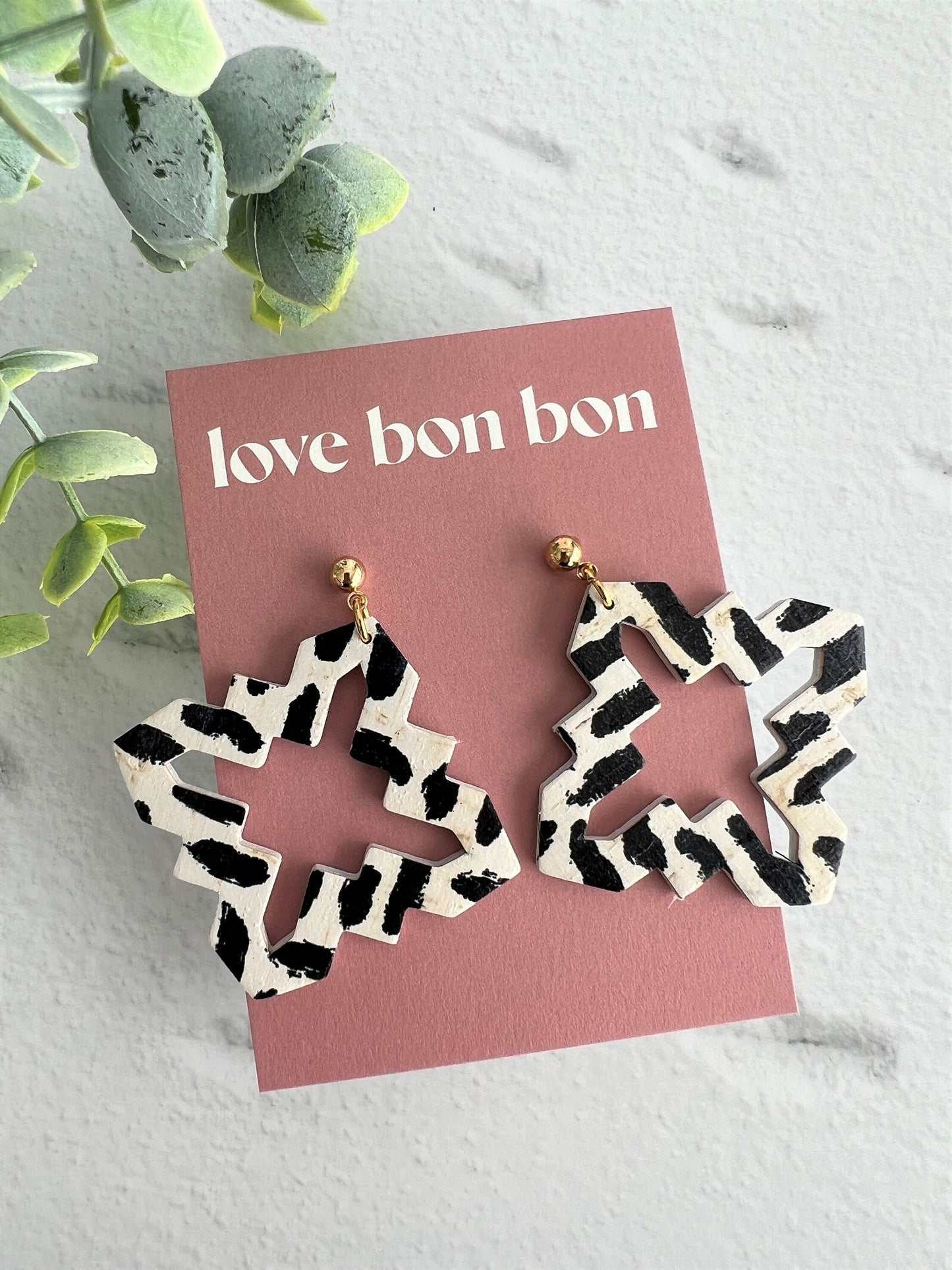 Cork and Leather Large Pointed Geo Handmade Earring with stainless steel hook, dangle earring, birthday gift, handmade earrings
