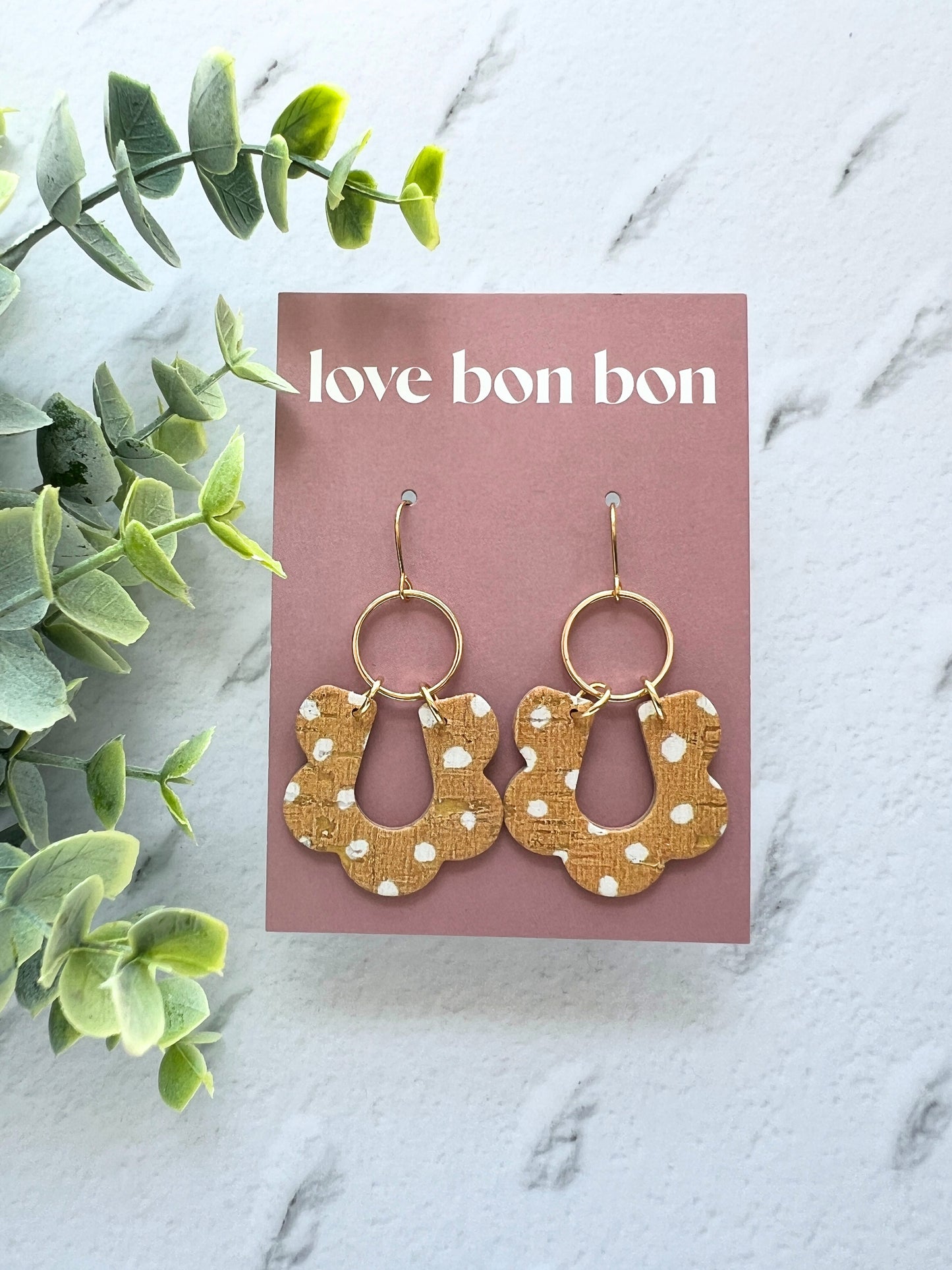Adele - Scallop Dangle Earring