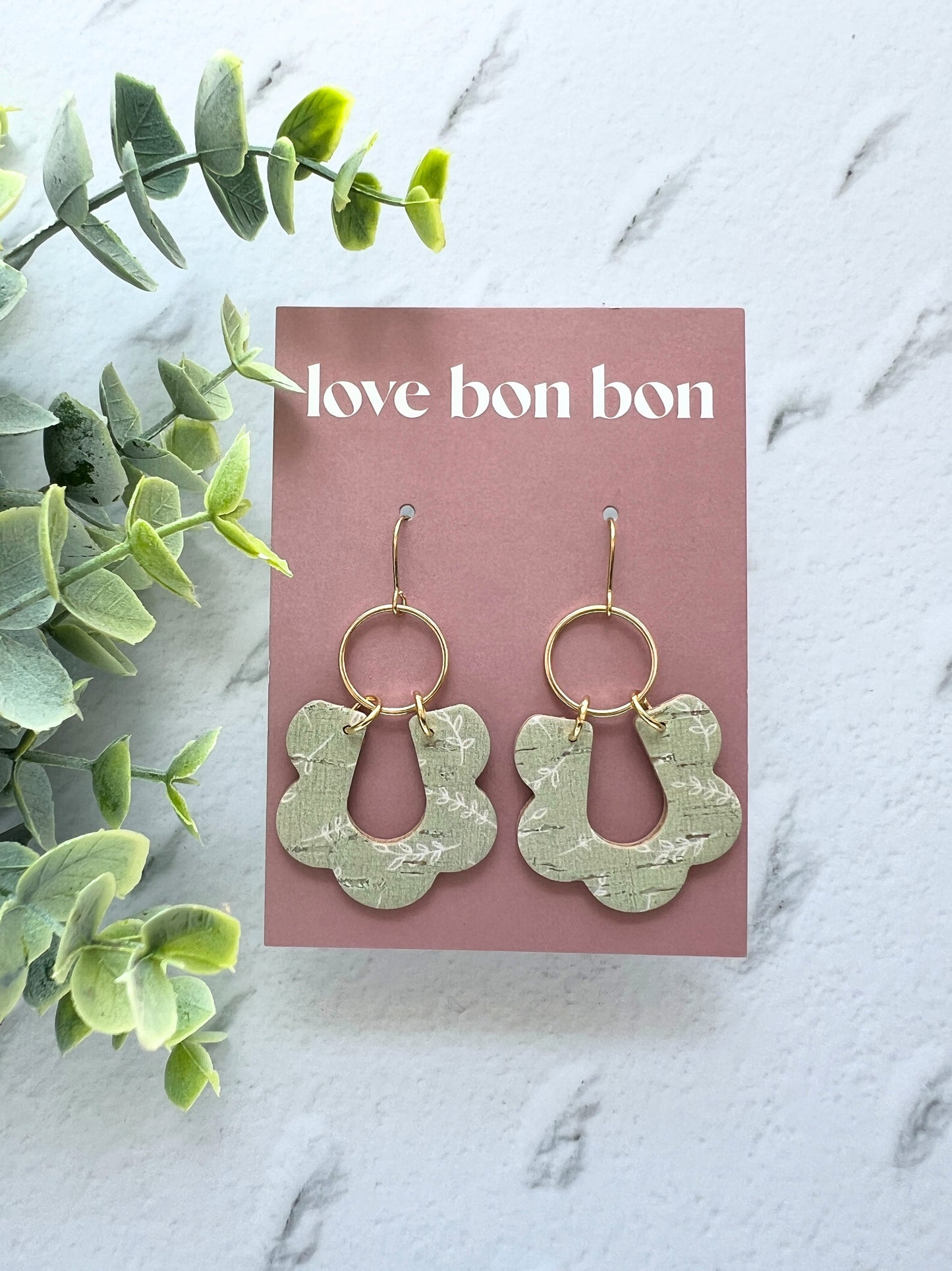 Adele - Scallop Dangle Earring