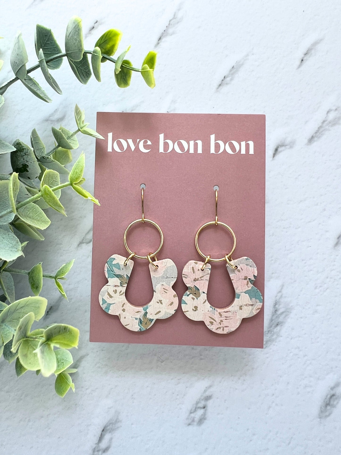 Adele - Scallop Dangle Earring