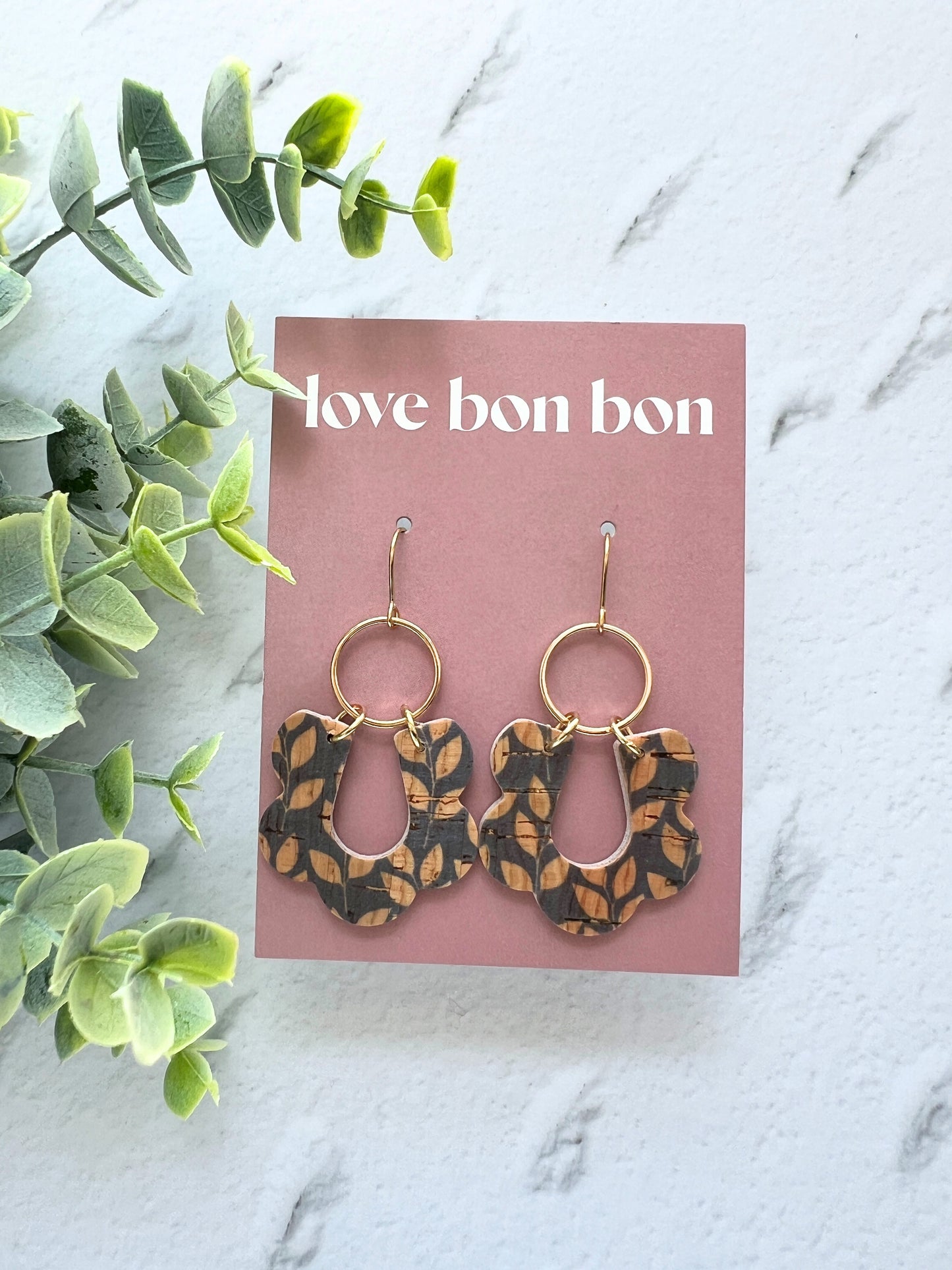 Adele - Scallop Dangle Earring