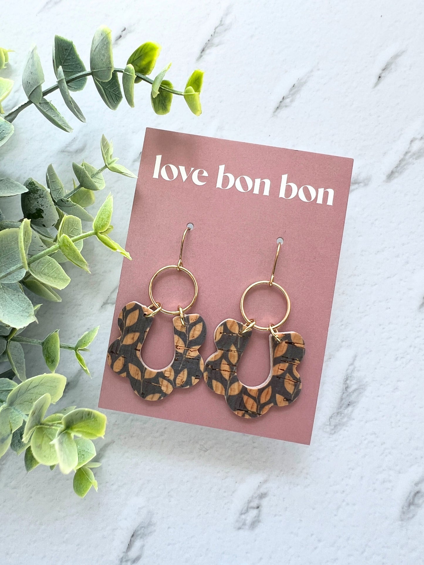 Adele - Scallop Dangle Earring
