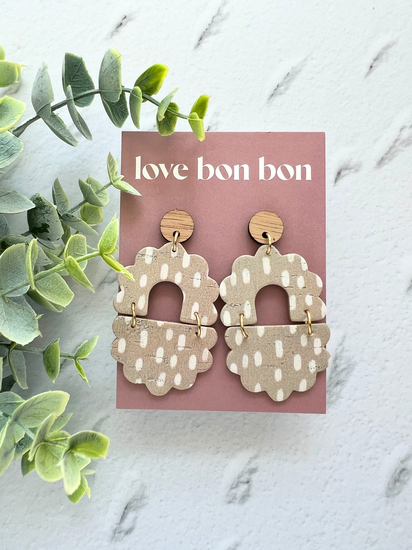 Bronte - Large Oval Cut Out Scallop Dangle Earring