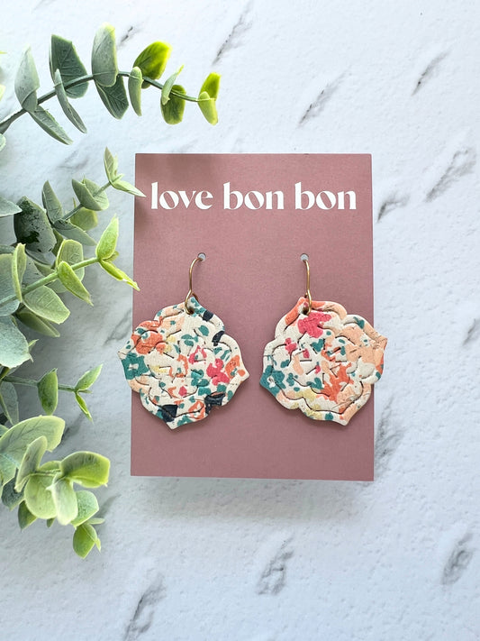 Inka - Floral Embossed Dangle Earring