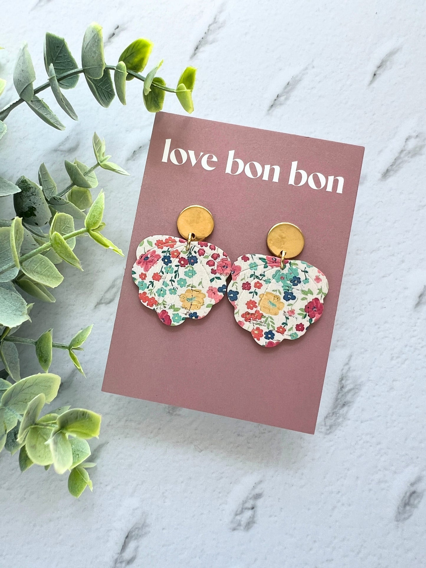 Juliet - Embossed Floral Scallop Dangle Earring