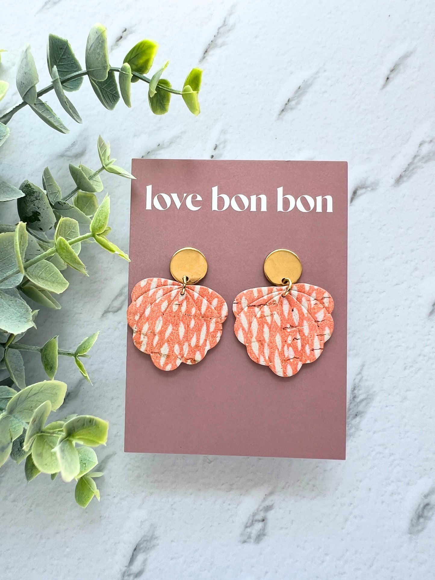 Juliet - Embossed Floral Scallop Dangle Earring