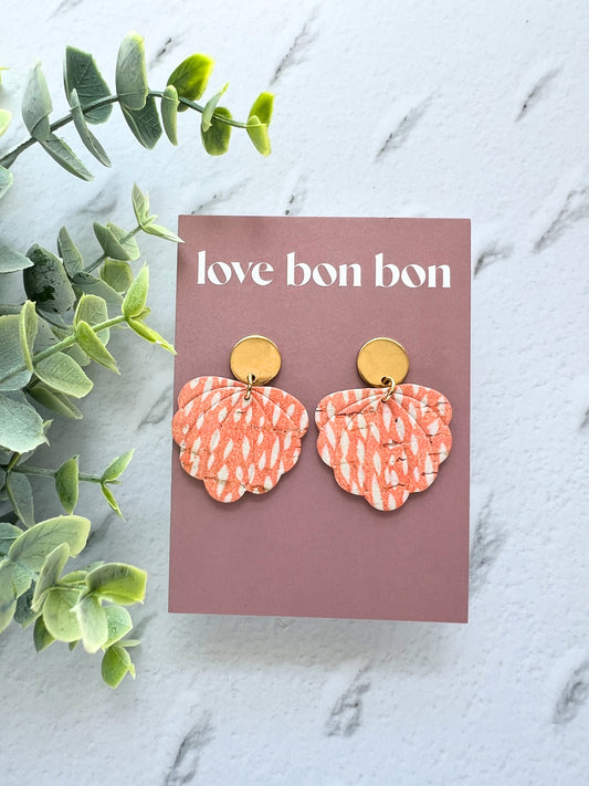 Juliet - Embossed Floral Scallop Dangle Earring