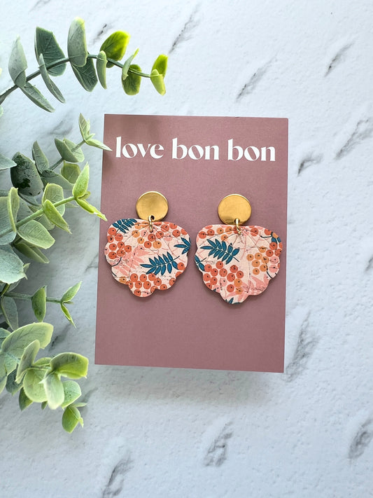 Juliet - Embossed Floral Scallop Dangle Earring