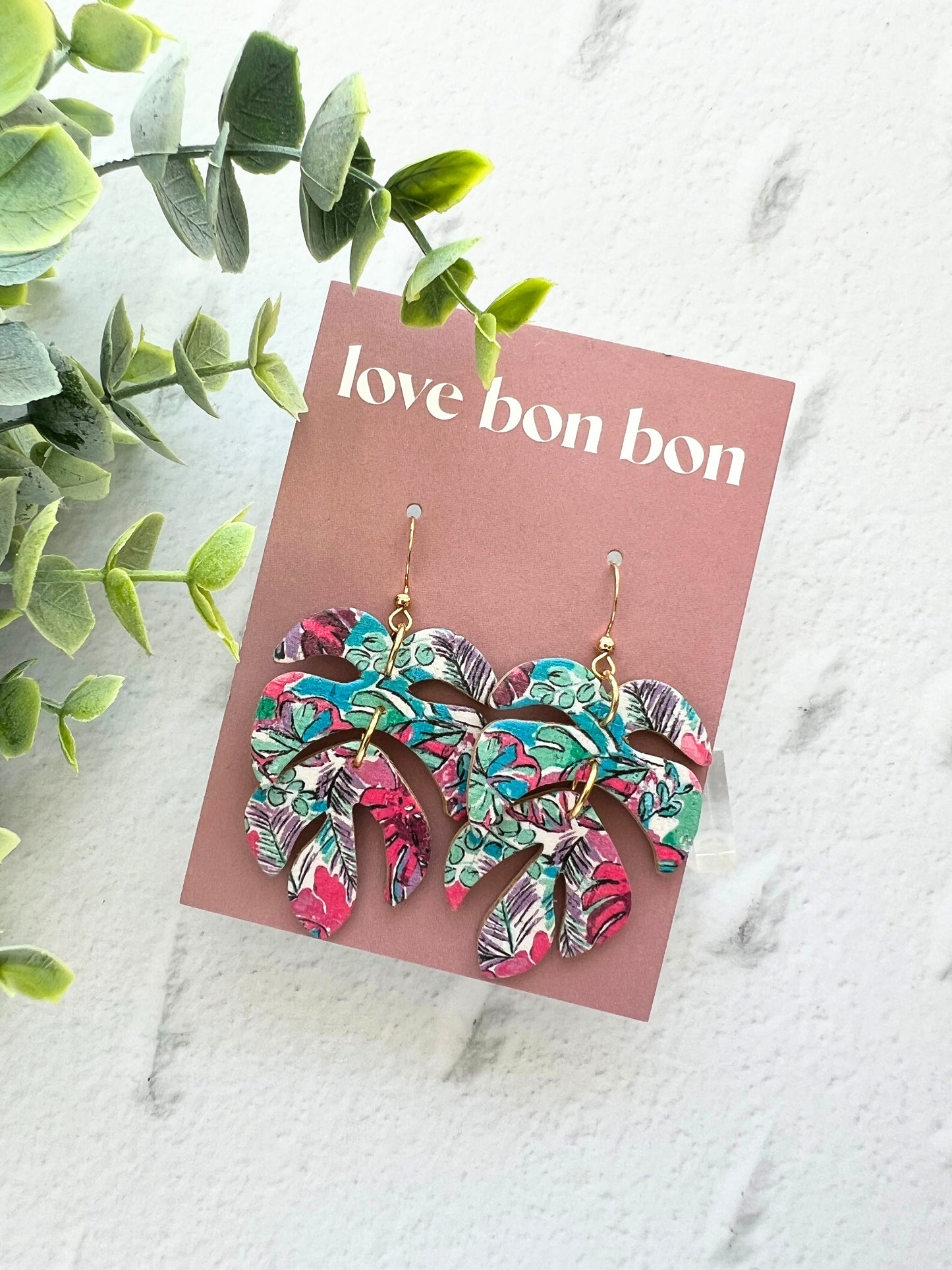 Monty - Monstera Dangle Earring