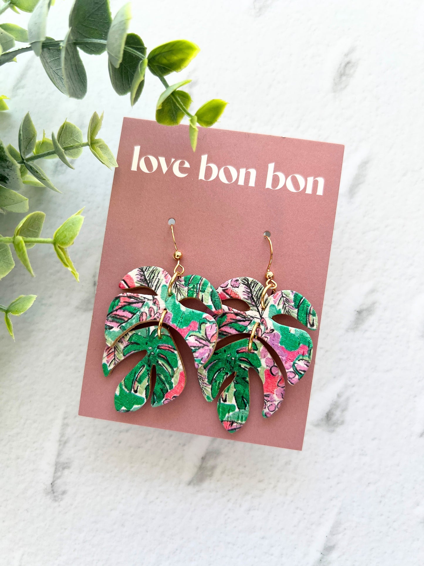 Monty - Monstera Dangle Earring