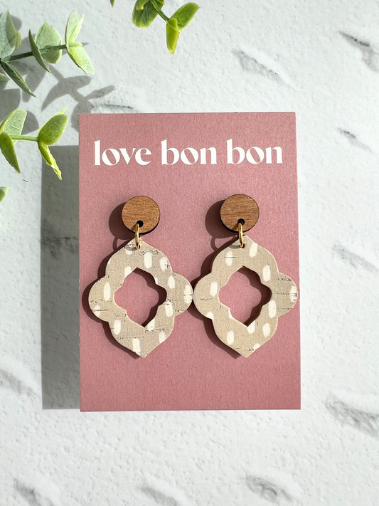 Noelle - Scallop Cut Out Diamond Dangle Earring