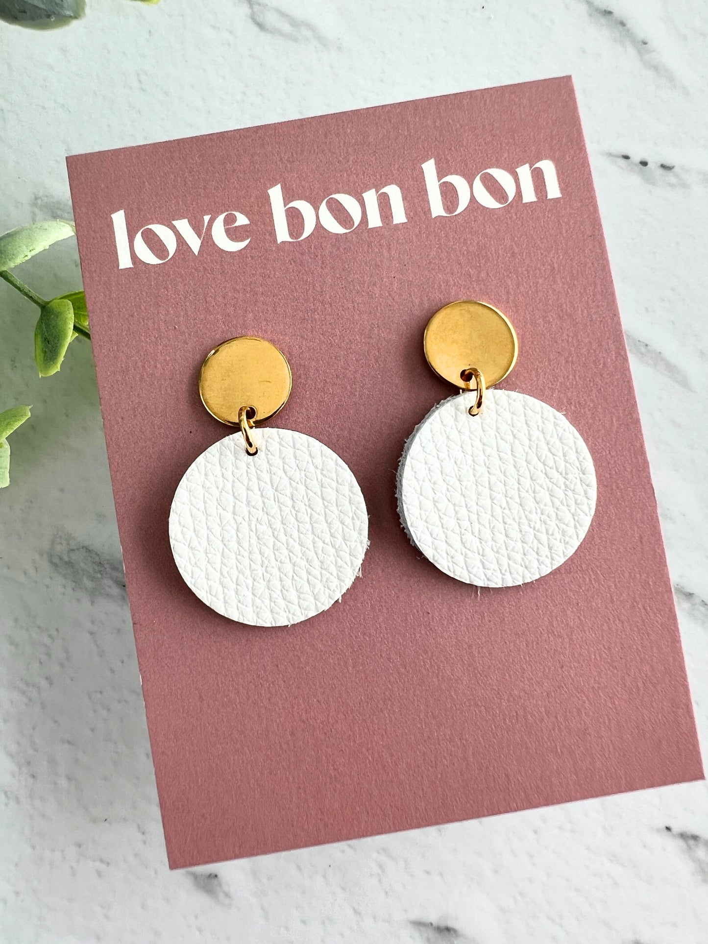 Quinn - Circle Dangle Earring - White