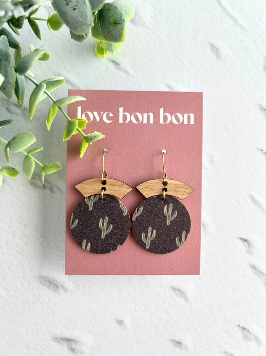 Cork and Leather Handmade Circle Earring with Wooden bar, dangle earring, handmade earring, hypo-allergenic stainless steel ear hook
